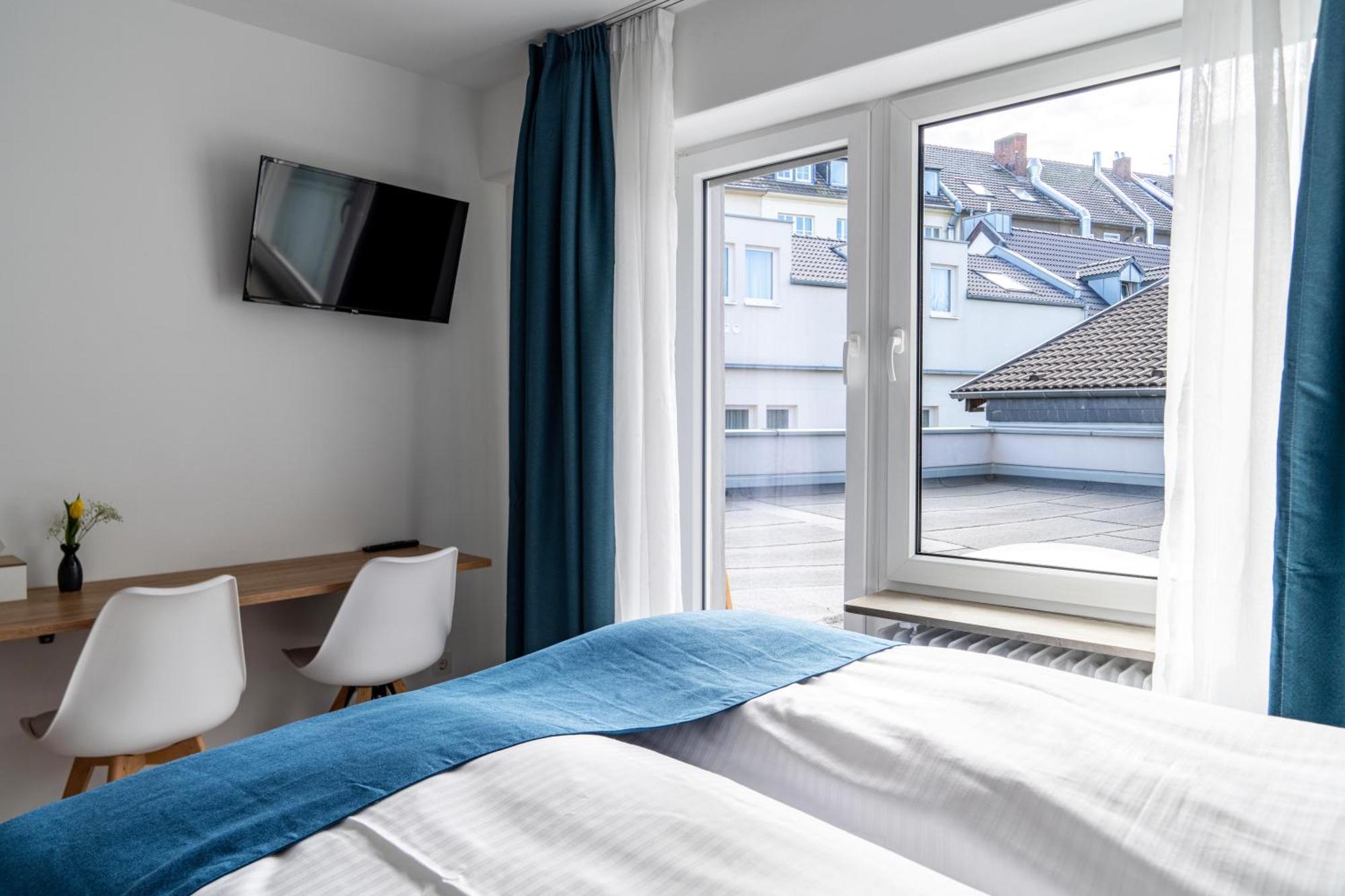 Hotel 83 Bonn Ngoại thất bức ảnh