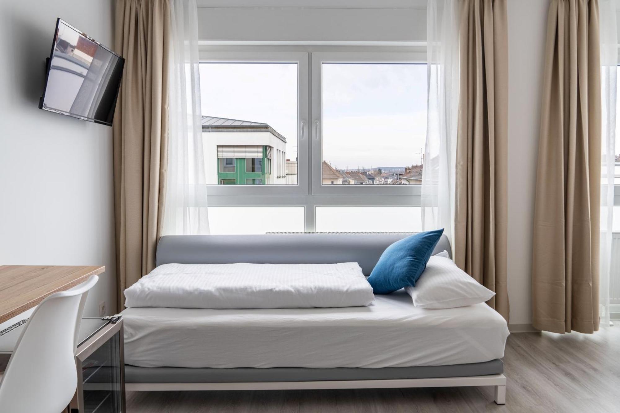 Hotel 83 Bonn Ngoại thất bức ảnh